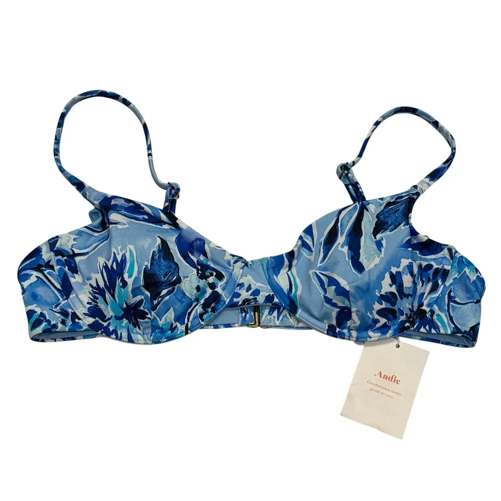 NEW Andie Swim Bermuda Bikini Top Womens S Blue‎ Floral Underwire AT186-BLUF